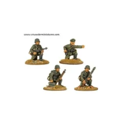 German Command & Mg 34 Team Kneeling (4)